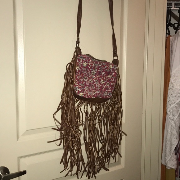 Fringe Satchel - Picture 2 of 3